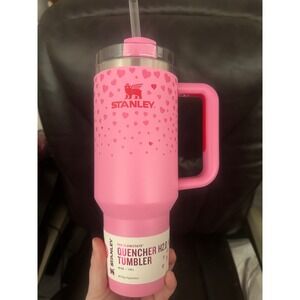 Stanley Quencher H2O Tumbler 40 oz Pink Hearts Flowstate Travel Mug